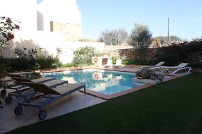 Rustic Xag ra Farmhouse With Pool Garden BBQ
