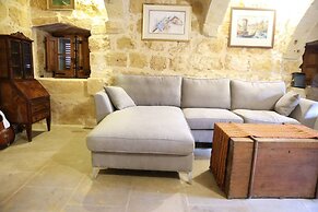 Rustic Xag ra Farmhouse With Pool Garden BBQ