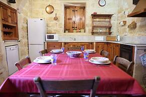 Rustic Xag ra Farmhouse With Pool Garden BBQ