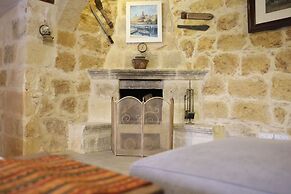 Rustic Xag ra Farmhouse With Pool Garden BBQ