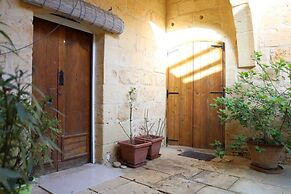 Rustic Xag ra Farmhouse With Pool Garden BBQ