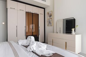 SIMPLY COMFORT Chic 3 Br Apartment with Private Pool