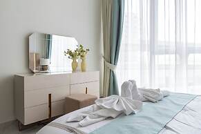 SIMPLY COMFORT Chic 3 Br Apartment with Private Pool