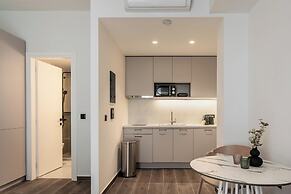 Kleo II by Zoia Living
