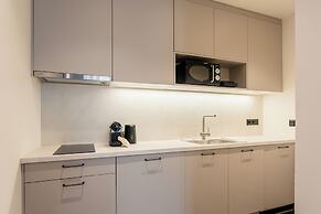 Kleo II by Zoia Living