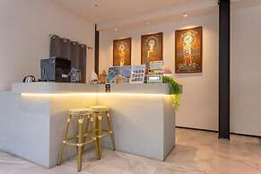 Yusu Hotel