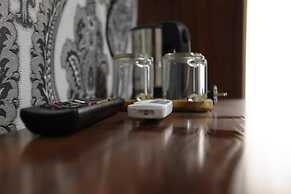 HOTEL PLAZA 777