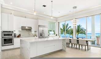 Trinity Villa in New Providence