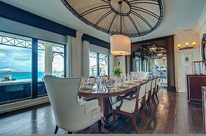 Villa C B by the Sea