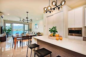 Exclusive Oceanfront Residence Condo at Soleil Residences