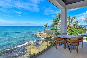 Oceans 8 Villa at the Tryall Club