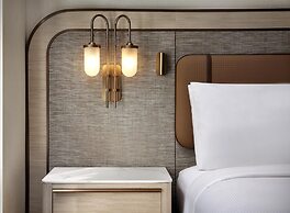 Diyar Ajwa, Tapestry Collection By Hilton
