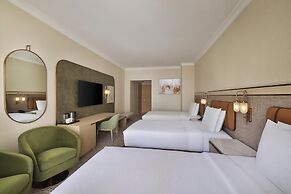 Diyar Ajwa, Tapestry Collection By Hilton