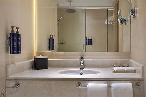 Diyar Ajwa, Tapestry Collection By Hilton