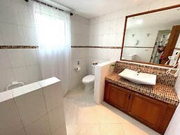 BAVARO SEASIDE Villas BEACH HOTEL & SPA