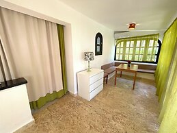 BAVARO SEASIDE Villas BEACH HOTEL & SPA