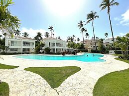BAVARO SEASIDE Villas BEACH HOTEL & SPA