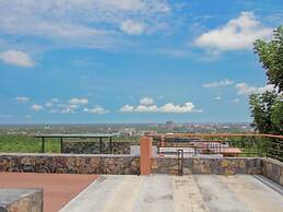 Sky Hill Villa Suratthani