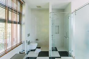 Sky Hill Villa Suratthani