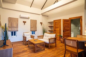 Danisam 4BR BeachVilla SunsetView KBR47