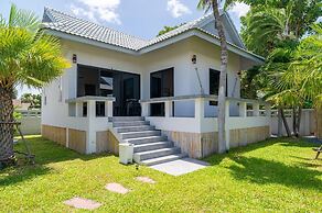 Danisam 4BR BeachVilla SunsetView KBR47