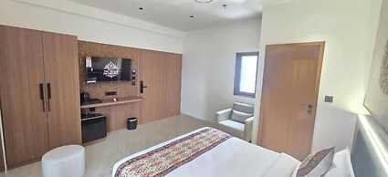 Hotel The Grand Om Krishna