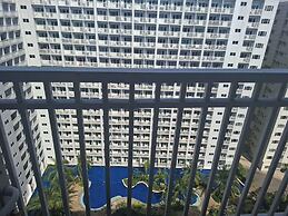 Shore 1 Tower A Unit 1825