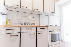 Charming 3BR Urban Retreat Vienna