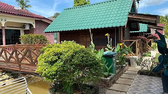 Capital O 91227 Chalet D'bendang Mak Teh