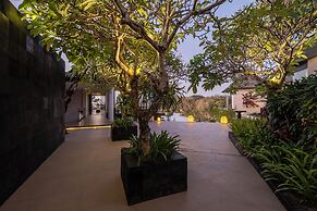 By The Cliff Bali Villa