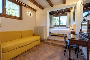 Borgo Malvasia- La Cascina