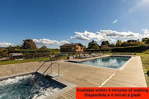 Borgo Malvasia- La Cascina