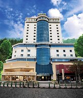 Ascot Hotel Calicut