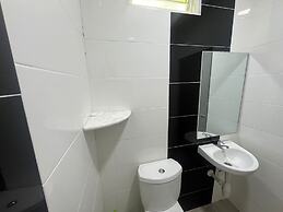 OYO 91220 D Inai Roomstay