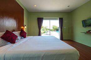 Sky hip resort jomtean pattaya