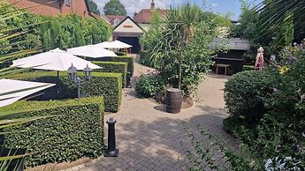 Greyhound Inn Freehouse