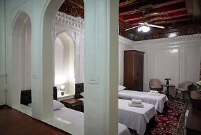 Learmara Guest House