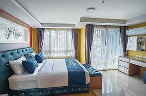 OYO 75592 Blue Tel Residence
