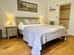 Coastal Haven Retreat in Eythorne