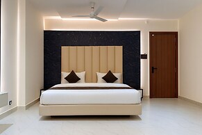 Hotel Rajshree Suites