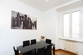 Rental in Rome Ripa Apartment