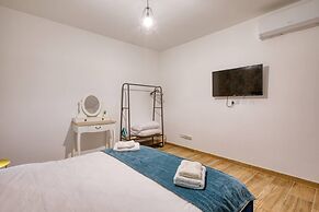Cozy Gozo Home Private Hot Tub BBQ