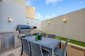 Cozy Gozo Home Private Hot Tub BBQ