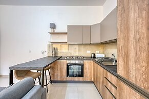 Relaxing Xaghra Apartment With BBQ Amenities