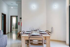 Relaxing Xaghra Apartment With BBQ Amenities