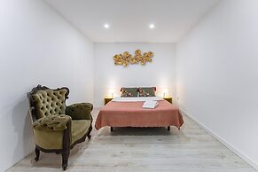 Guestready - Gold Leaf