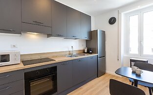 Rental in Rome Constance Apartment