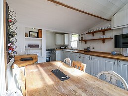 14 Marine Terrace