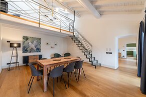 Palazzo Odescalchi by Wonderful Italy