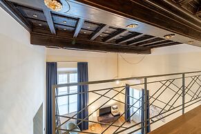 Palazzo Odescalchi by Wonderful Italy
